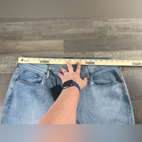 PAIGE Normandie Straight Jeans in Byers - Picture 4 of 10